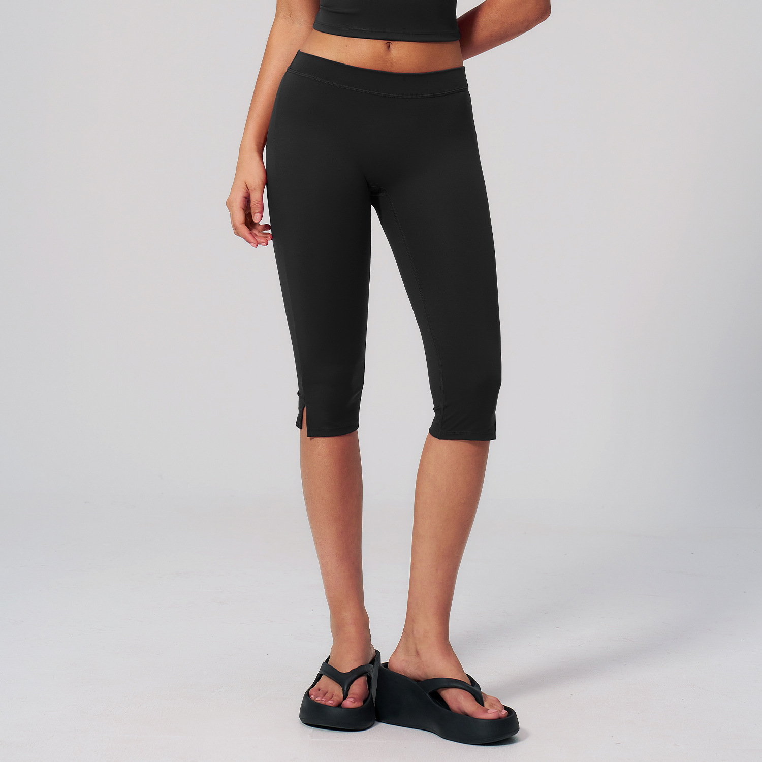 Women's Black High Waist Capri Yoga Leggings